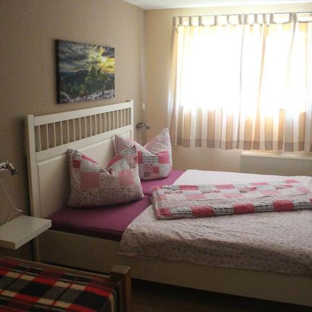 Basislager Hohnstein - Familie Loesel Apartment Ehrenberg  ภายนอก รูปภาพ