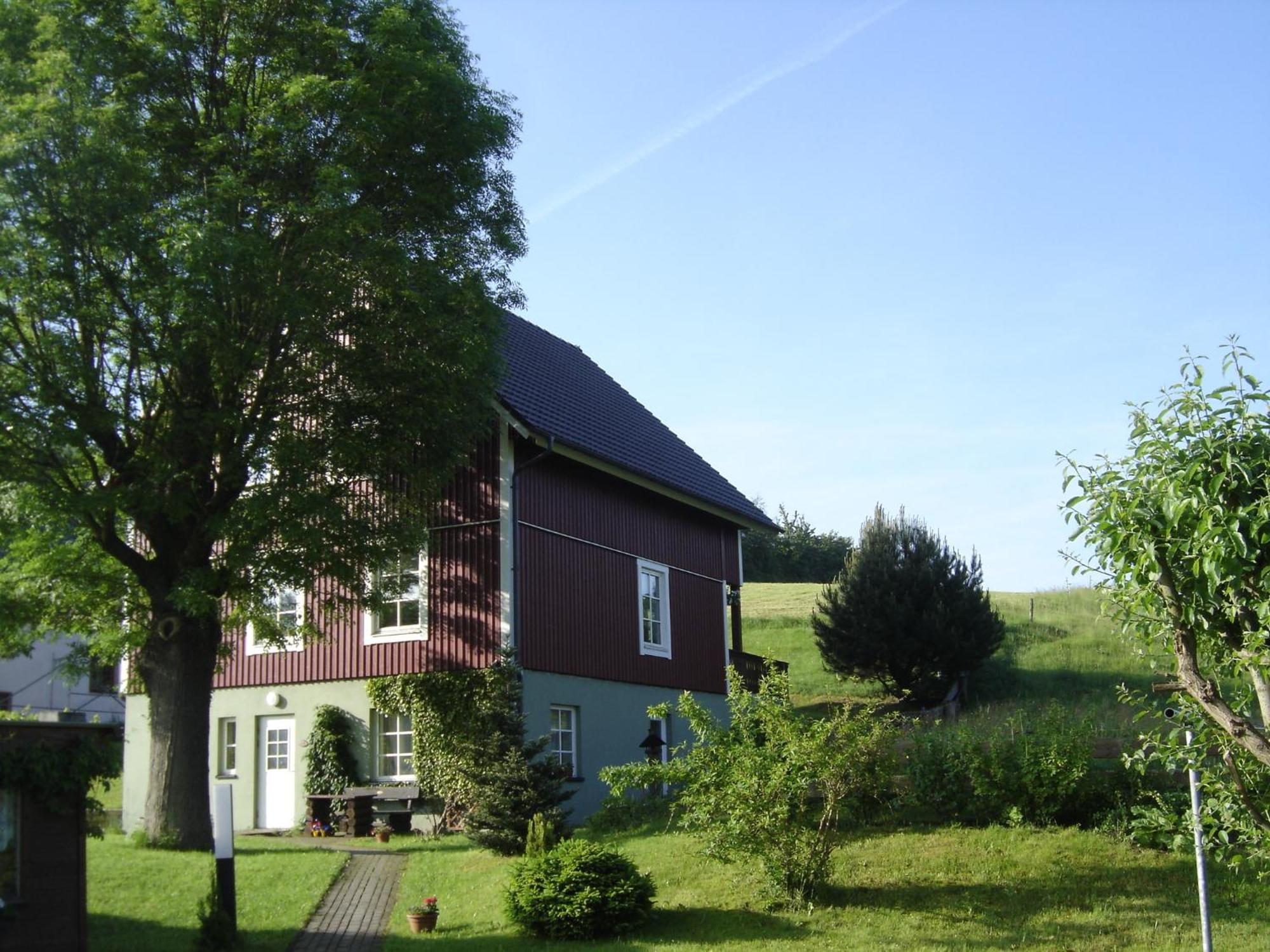 Basislager Hohnstein - Familie Loesel Apartment Ehrenberg  ภายนอก รูปภาพ