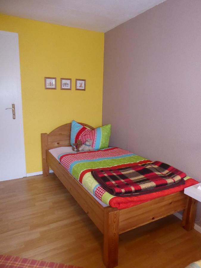 Basislager Hohnstein - Familie Loesel Apartment Ehrenberg  ภายนอก รูปภาพ